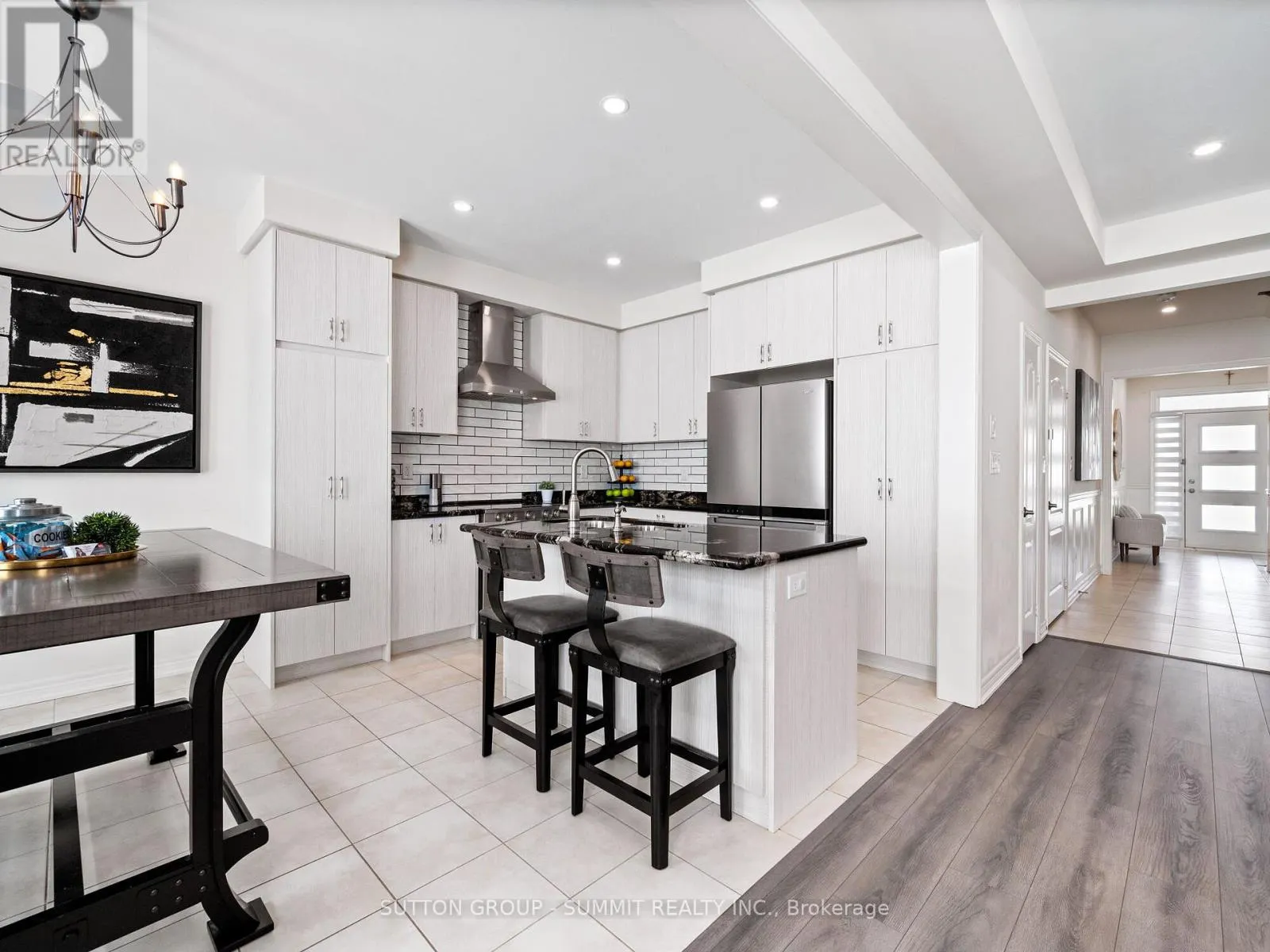 12 GREAT FALLS BOULEVARD