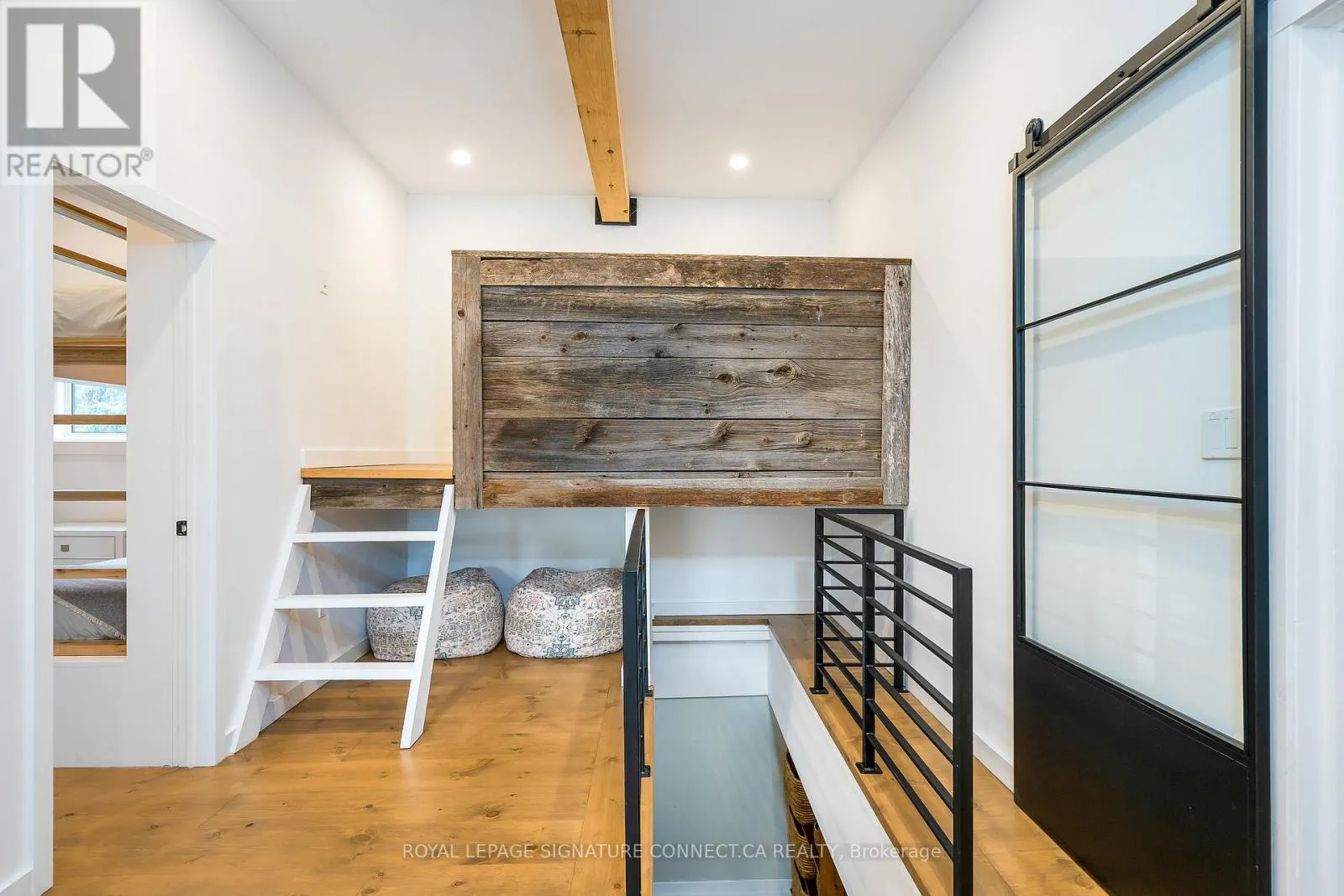 118 SETTLERS WAY