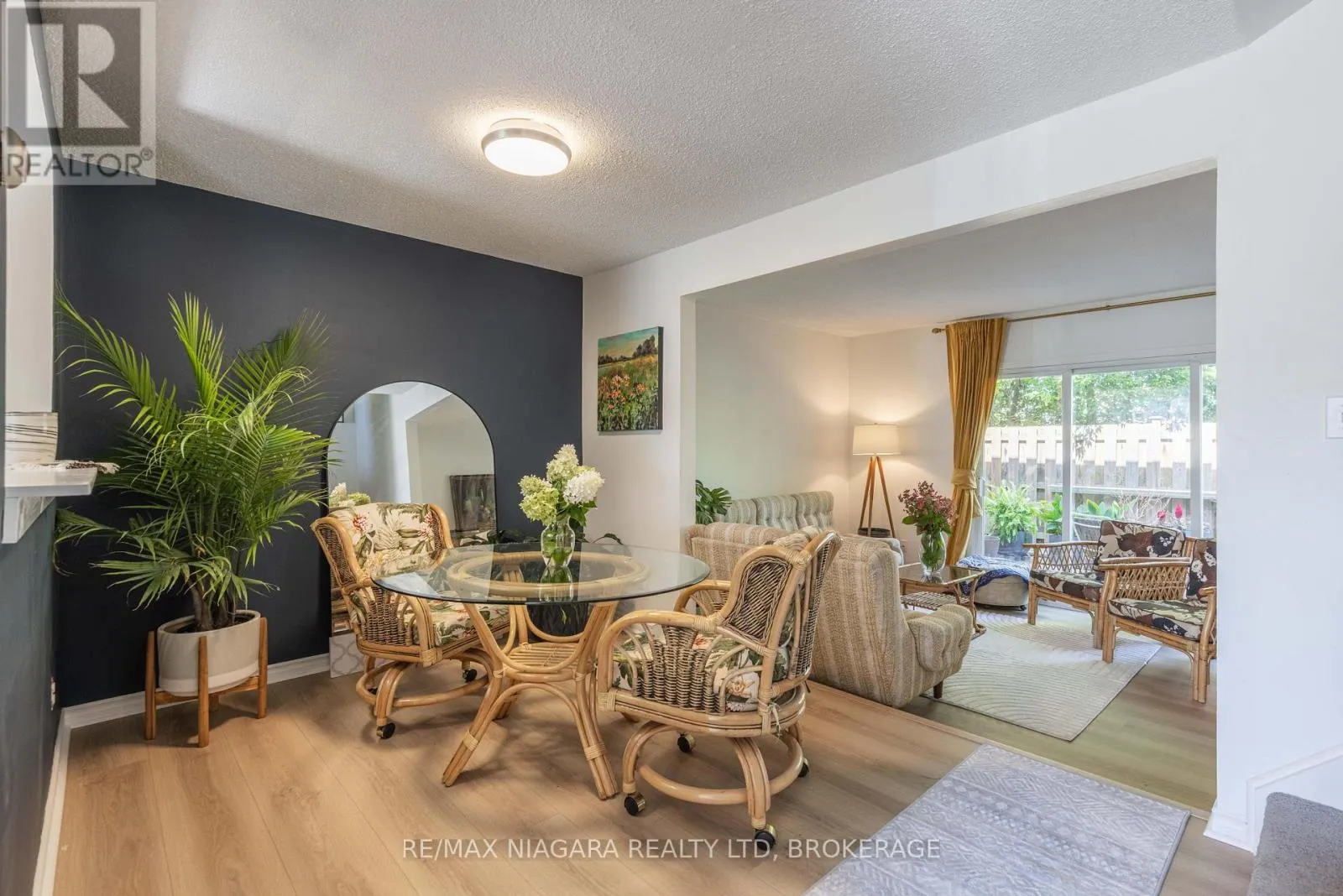 43 - 6767 THOROLD STONE ROAD, #43