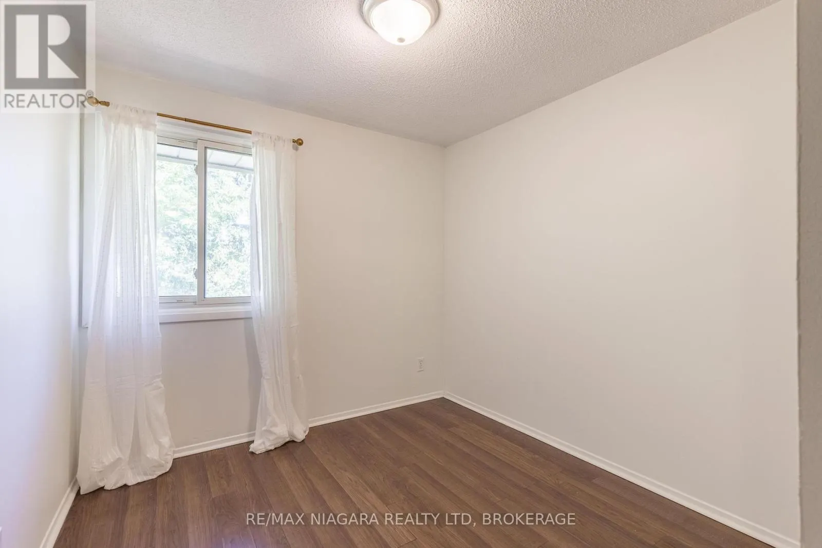 43 - 6767 THOROLD STONE ROAD, #43