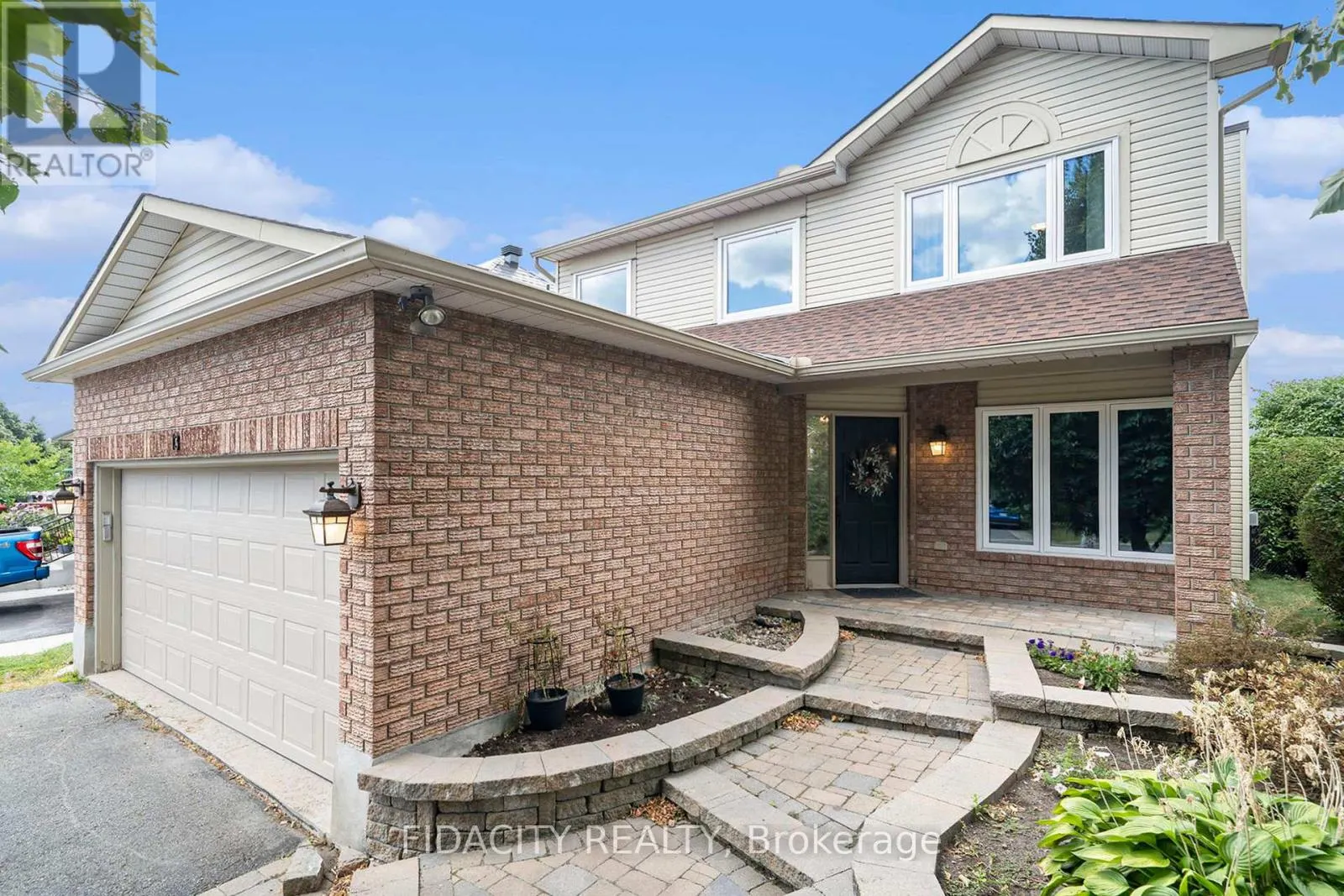 13 VESTA STREET