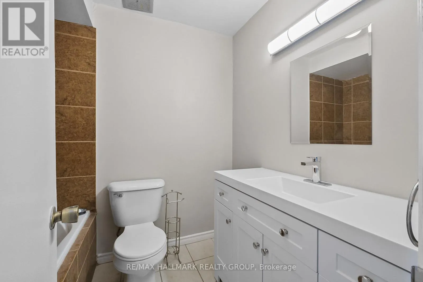9 - 1483 BETHAMY LANE