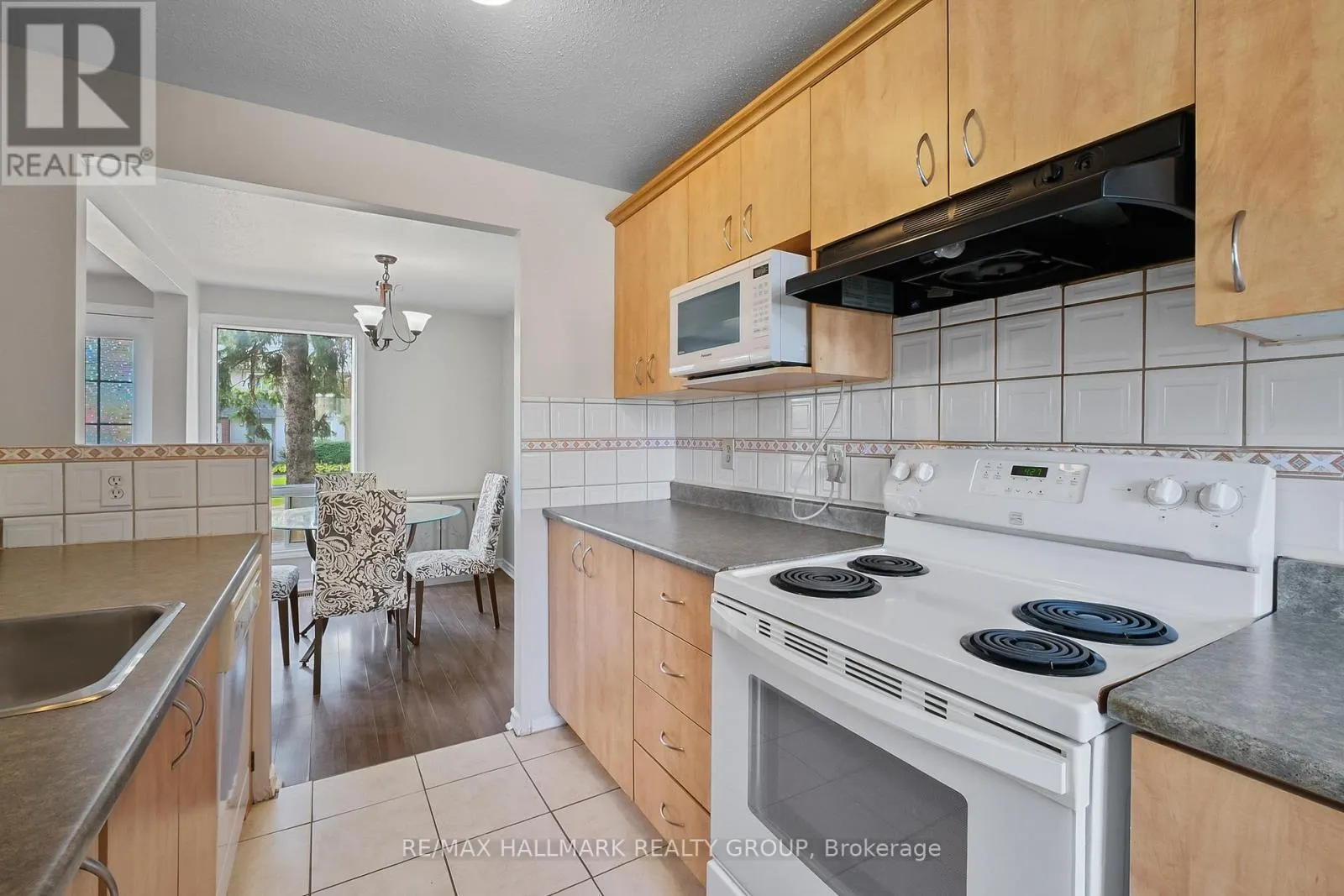 9 - 1483 BETHAMY LANE