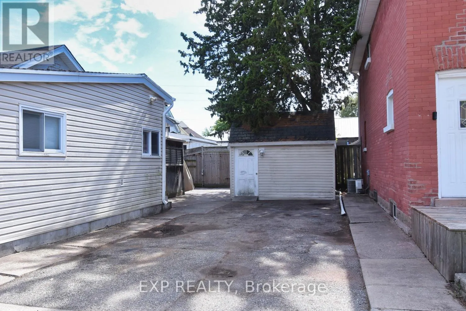 139 CHESTNUT AVENUE