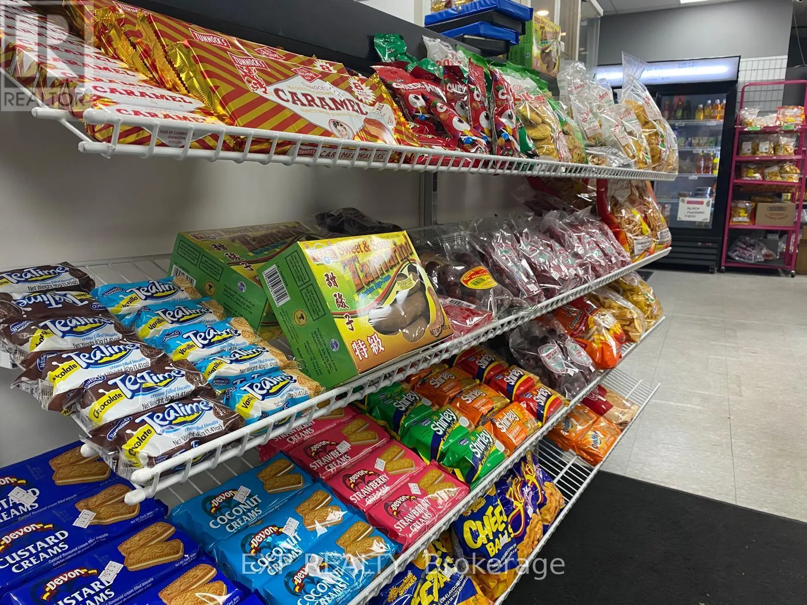 8 - 383 ELGIN STREET N
