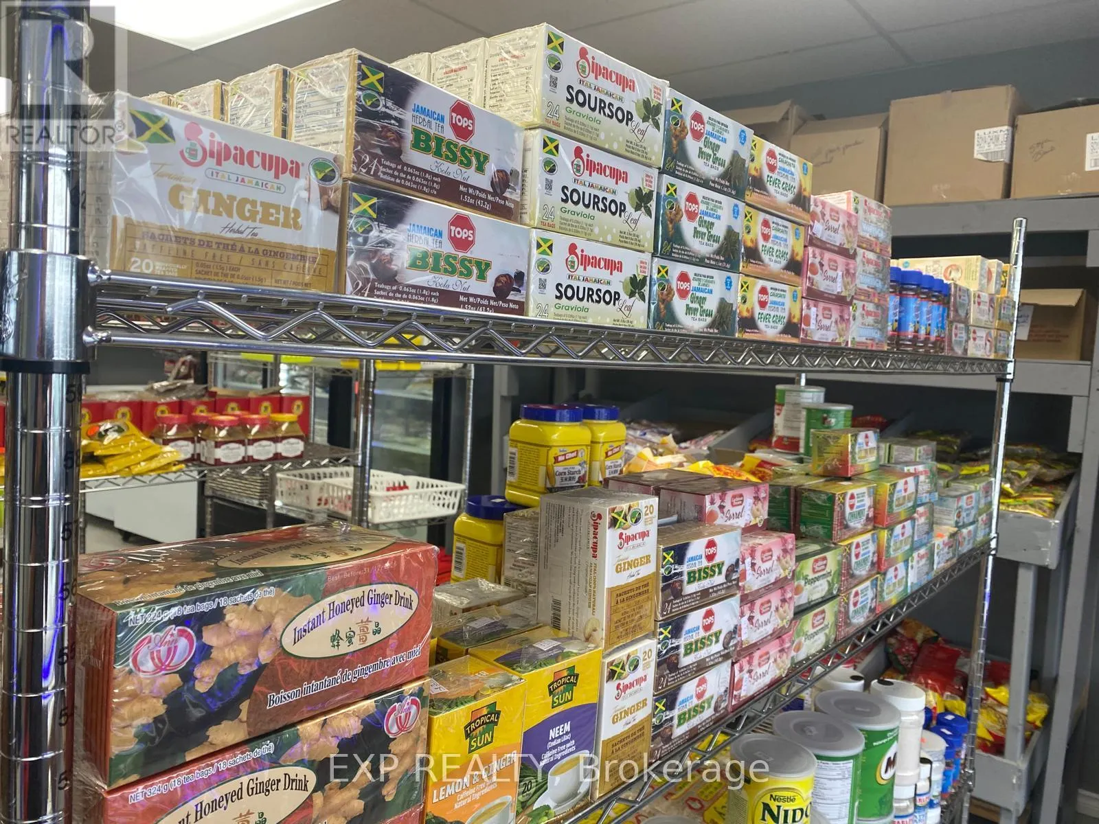 8 - 383 ELGIN STREET N