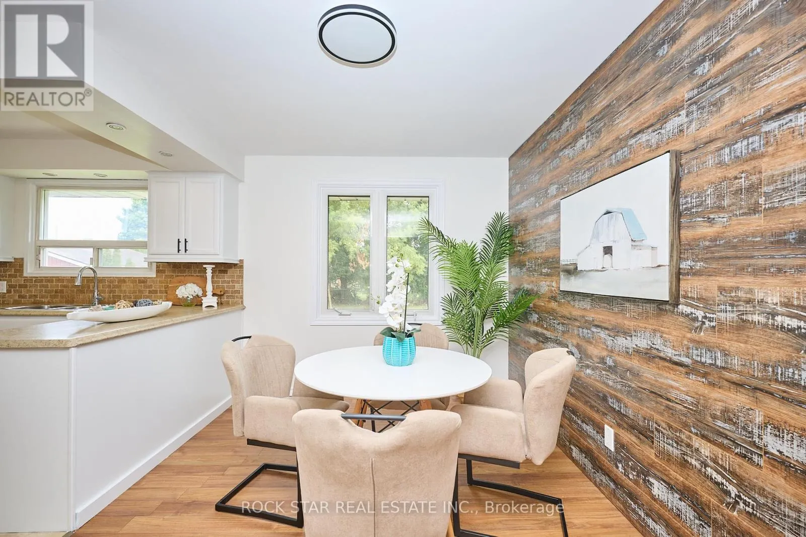 7 JOANNA DRIVE