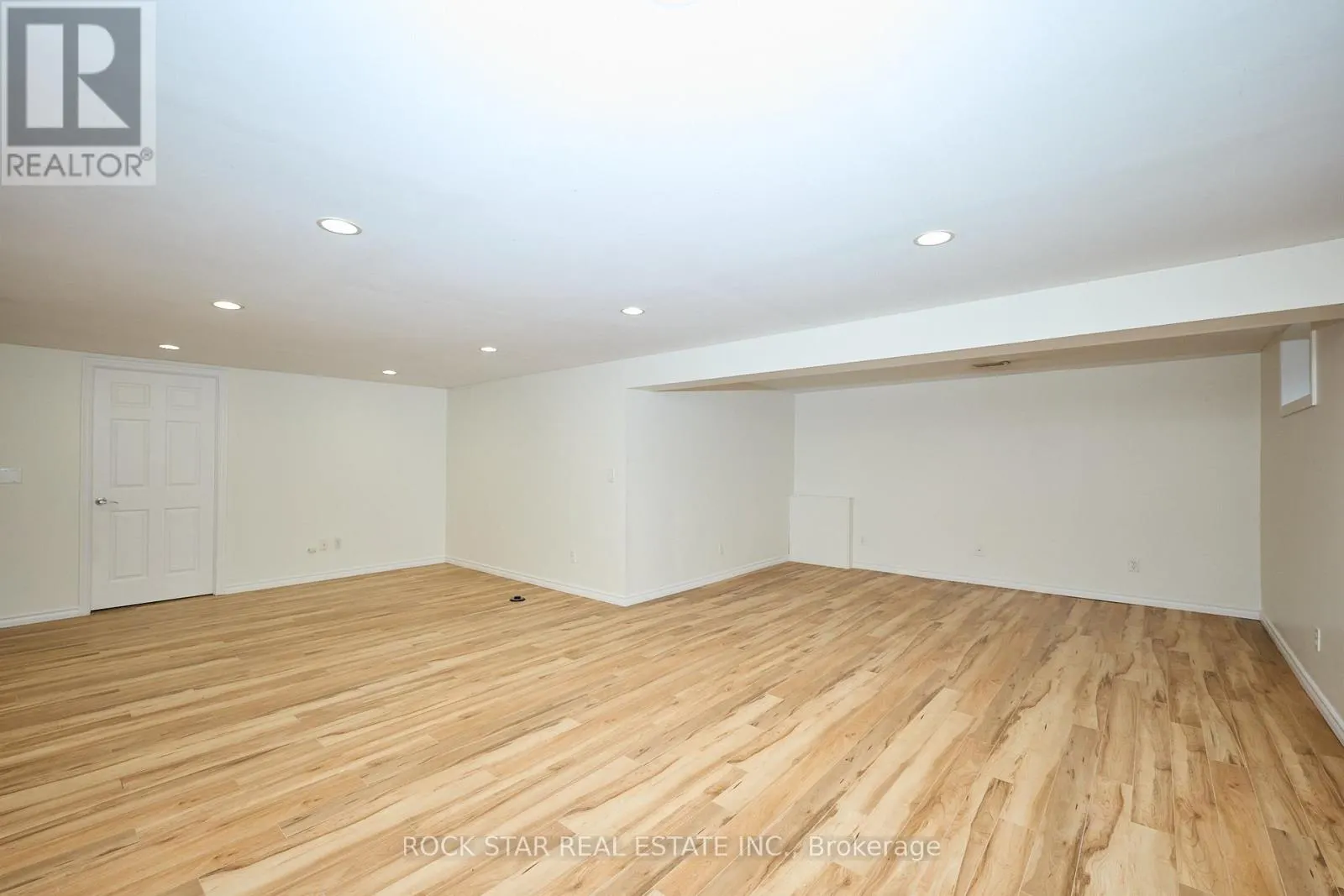 7 JOANNA DRIVE