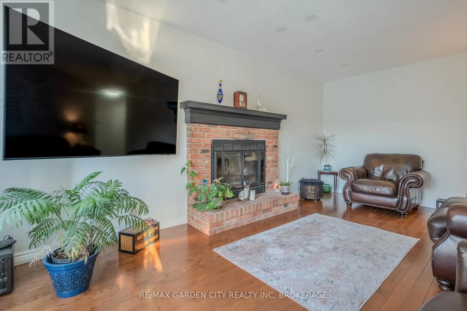 67 CHANCERY CIRCLE