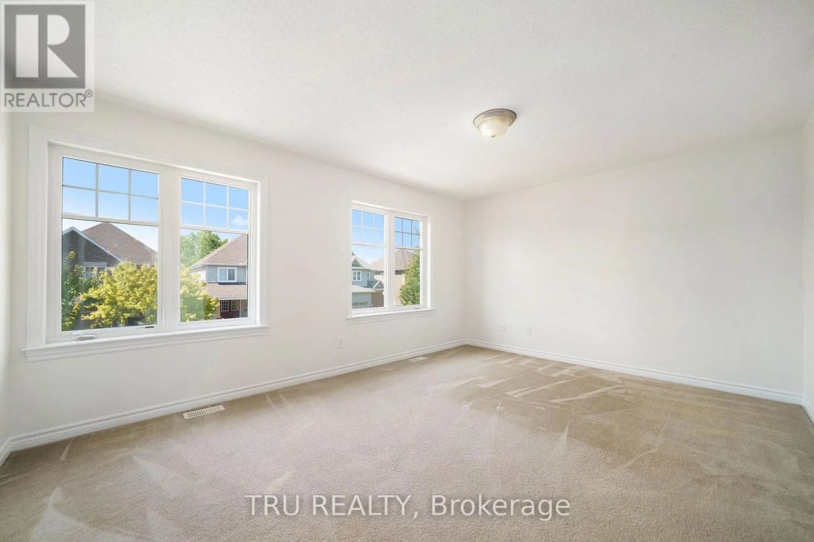 536 GOLDEN SEDGE WAY