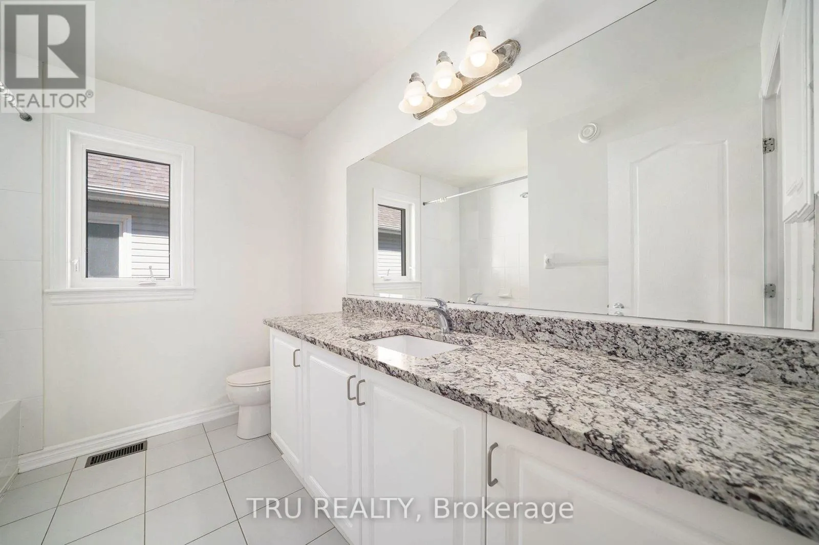 536 GOLDEN SEDGE WAY