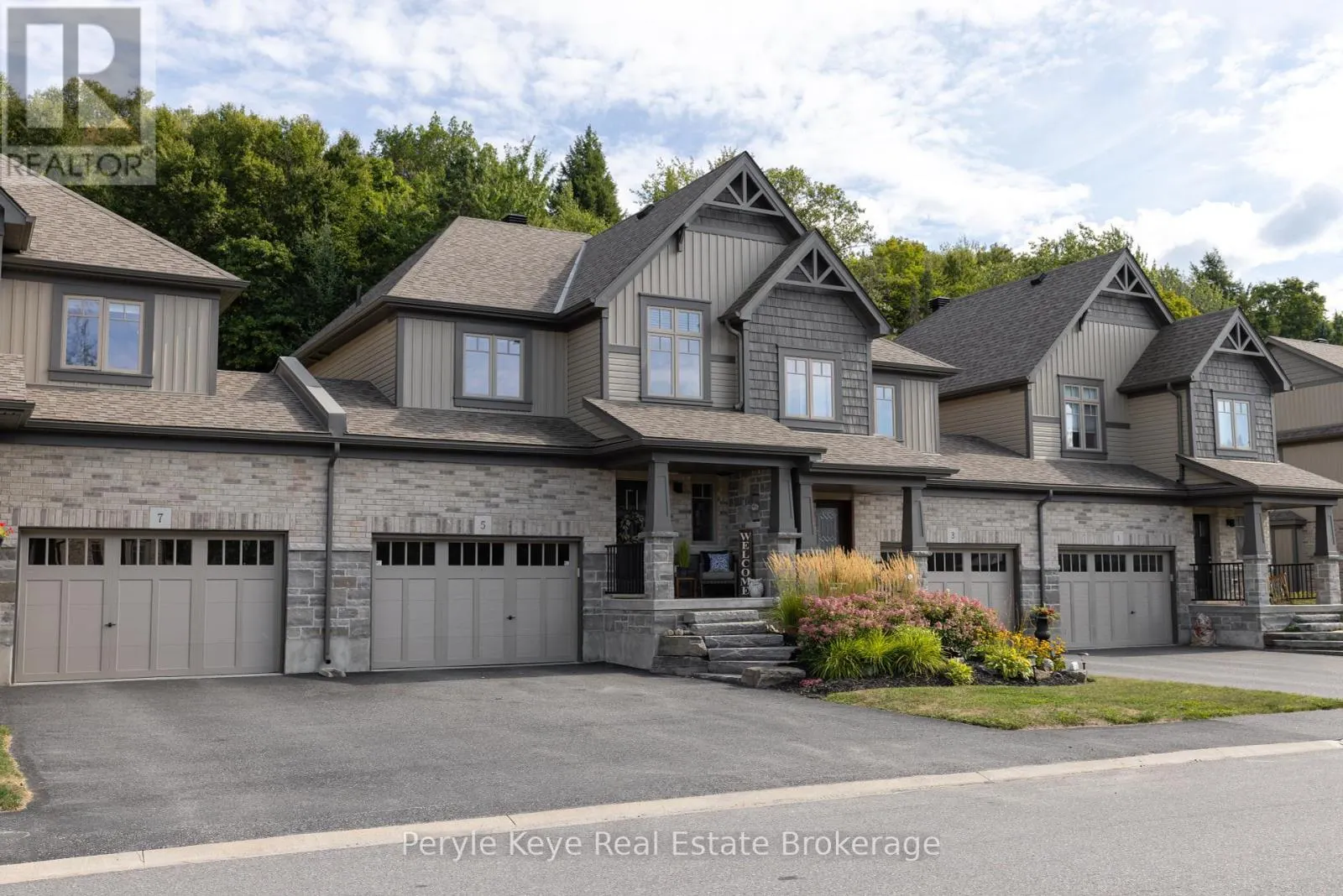 5 KELSEY MADISON COURT