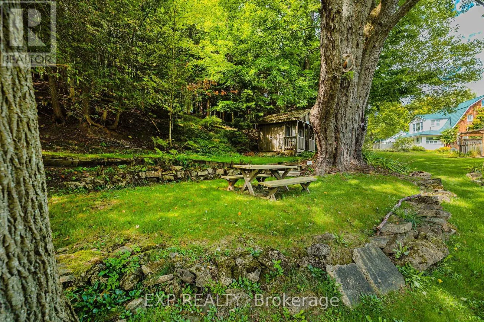 46 SYDENHAM STREET S