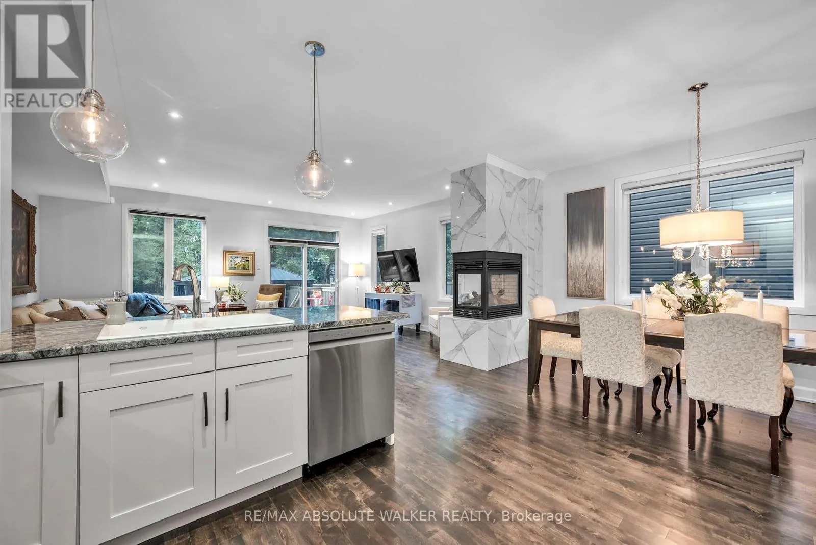 502 MOODIE DRIVE