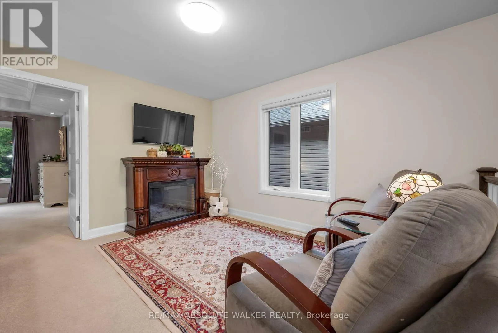 502 MOODIE DRIVE