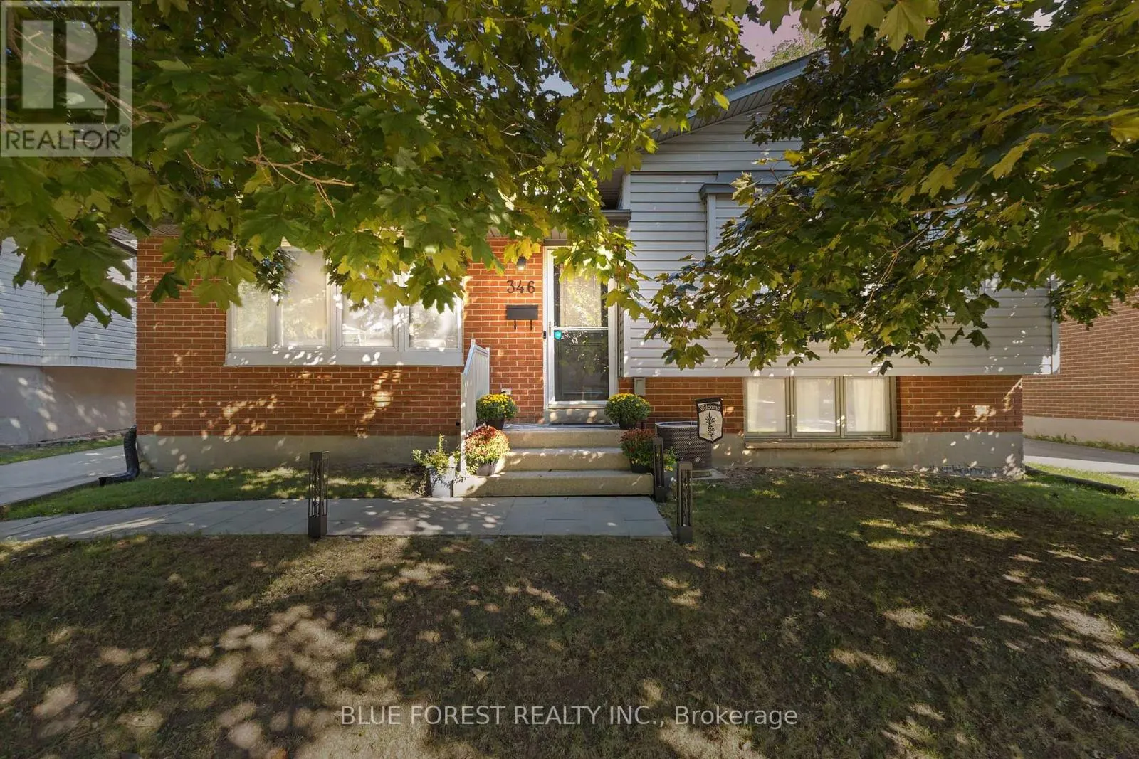 346 BLACKACRES BOULEVARD