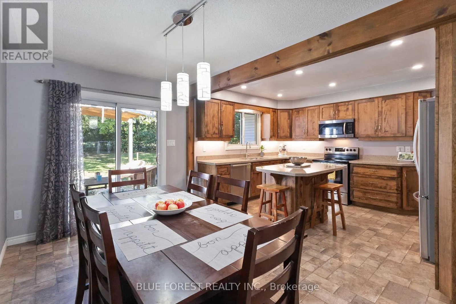 346 BLACKACRES BOULEVARD