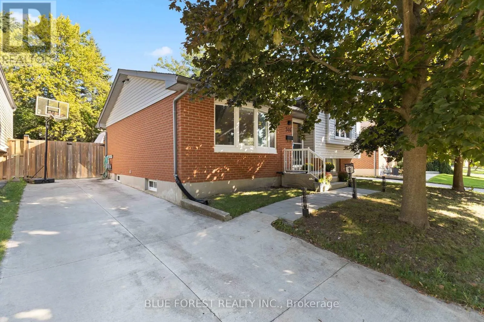 346 BLACKACRES BOULEVARD