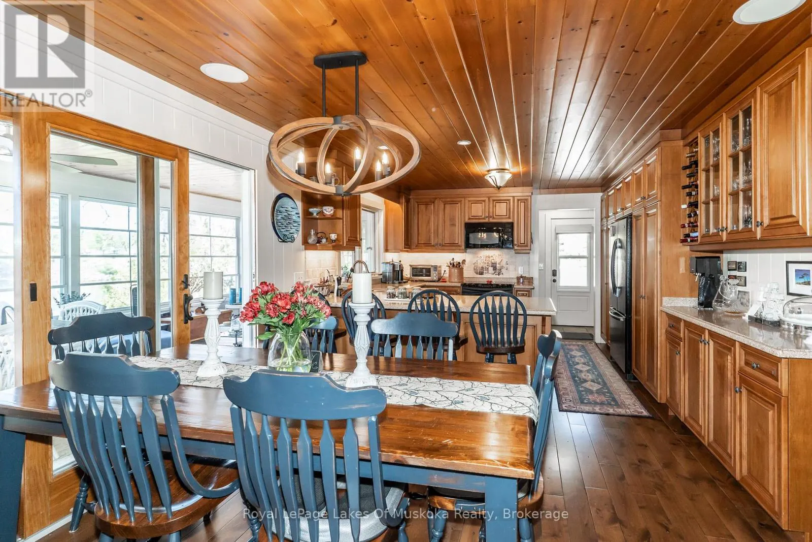 4 - 1027 OLD BRIDGE ROAD, #4