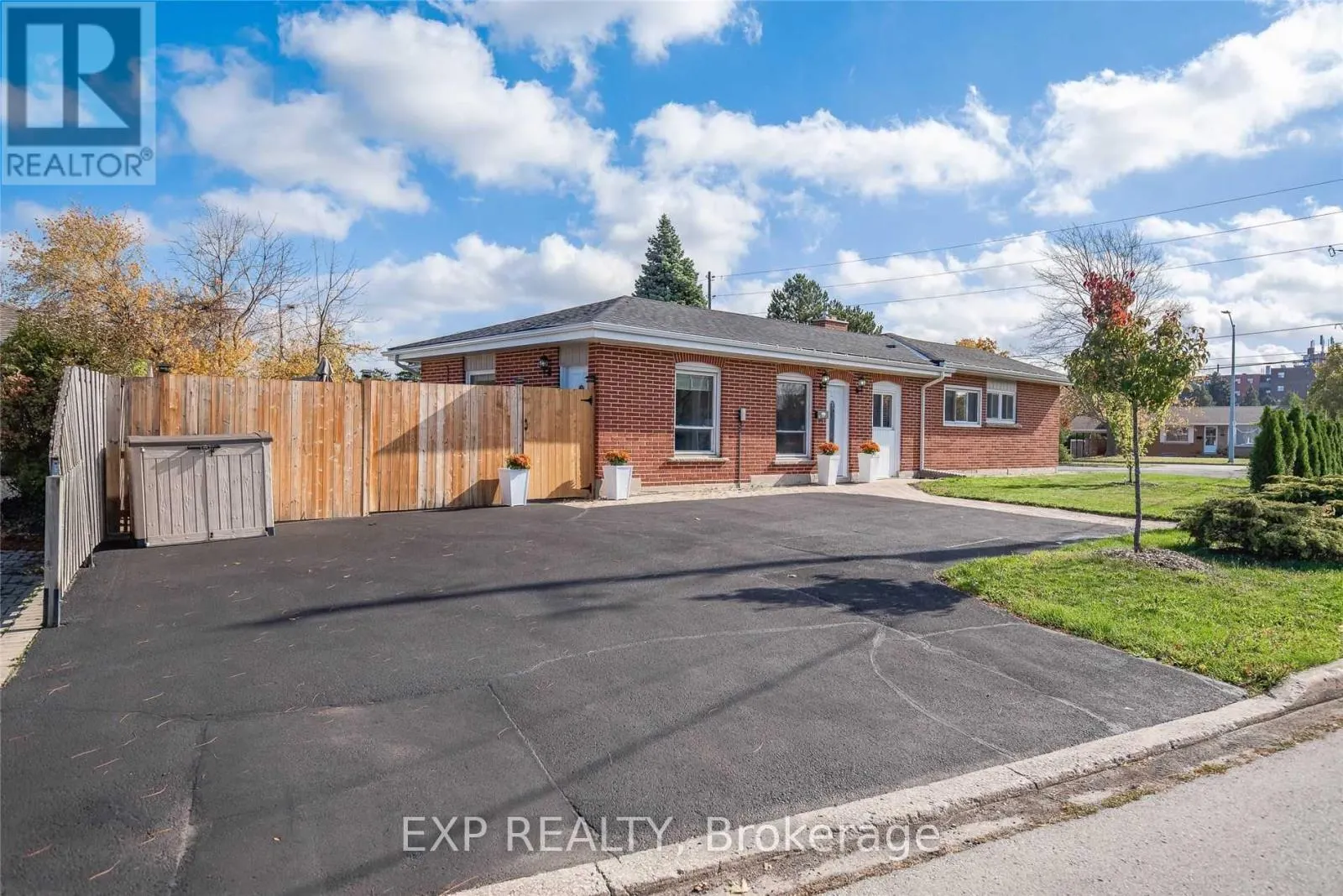 2A WILLCHER - 237 LAKESHORE ROAD