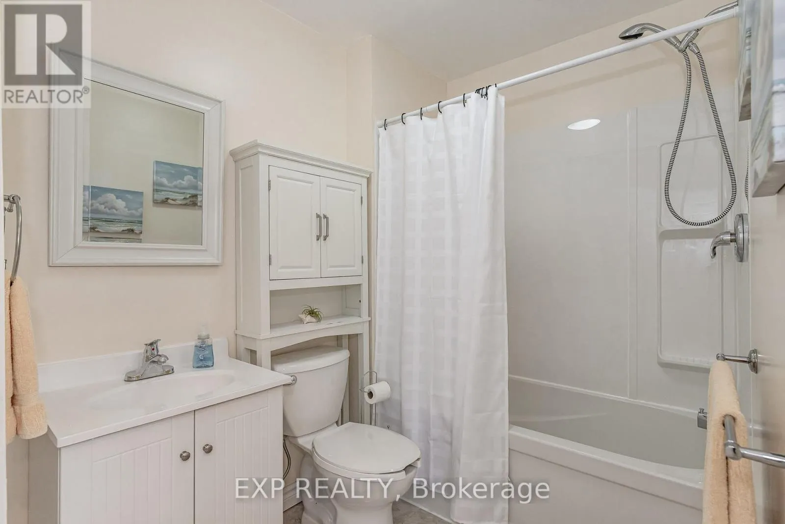 2A WILLCHER - 237 LAKESHORE ROAD
