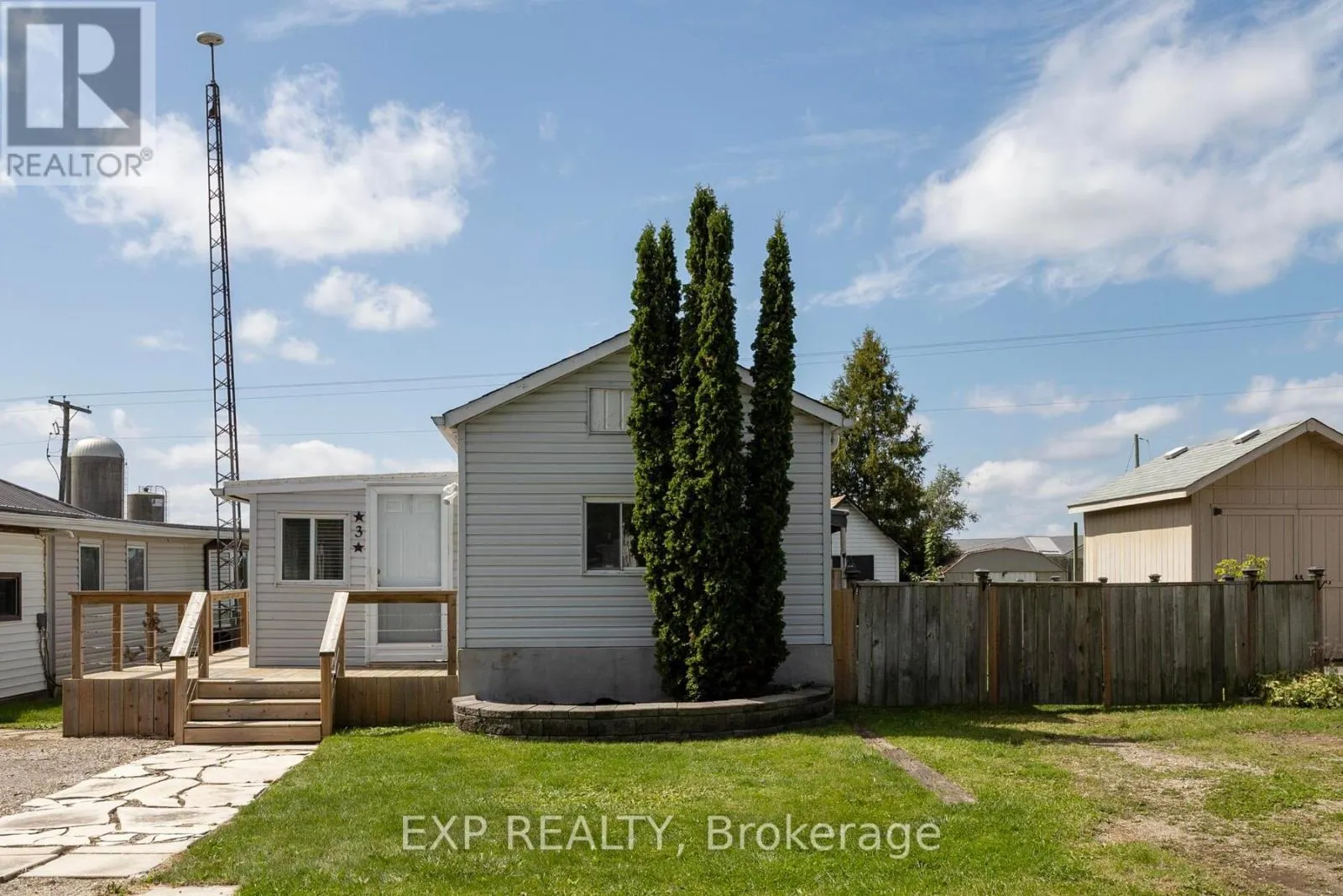 3 WILLOWDALE AVENUE