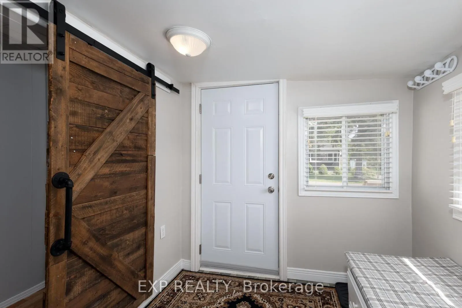 3 WILLOWDALE AVENUE