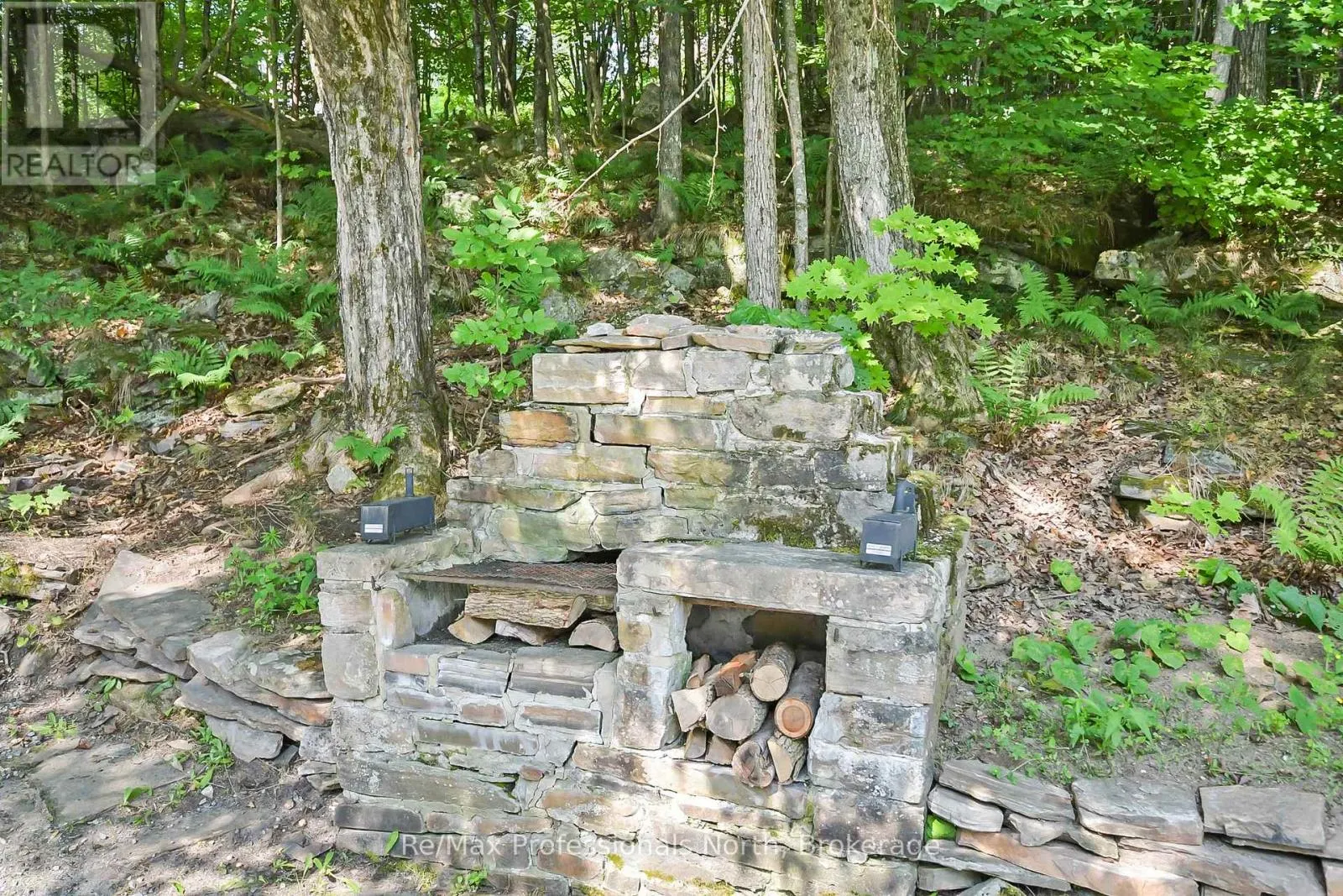95 PEN LAKE POINT ROAD