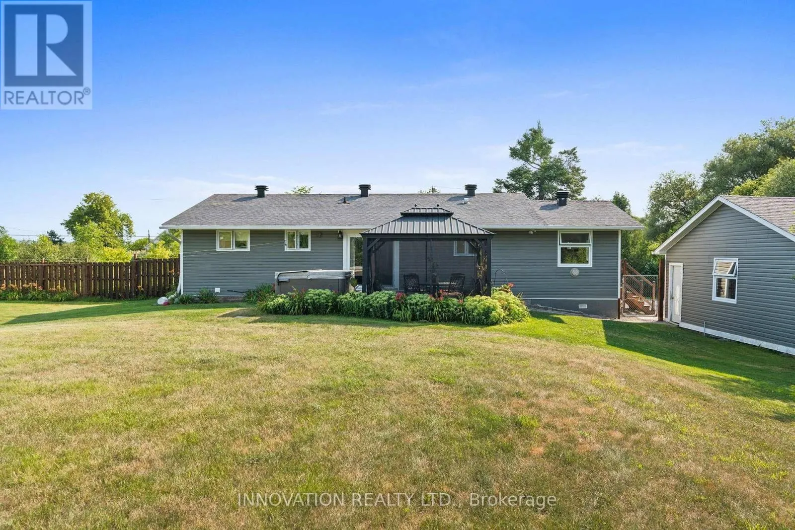 4001 DUNROBIN ROAD