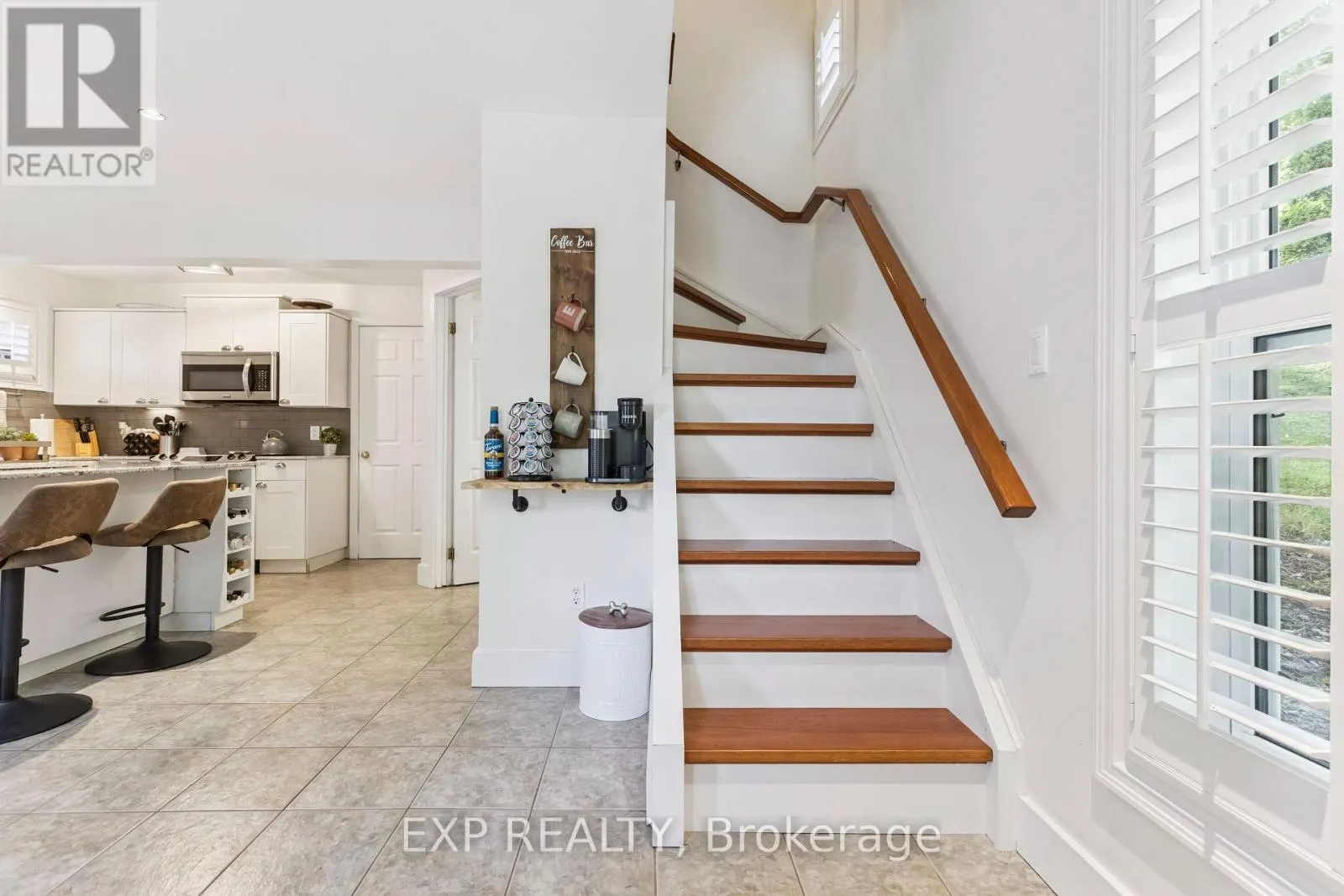 400 ST. PATRICK STREET E