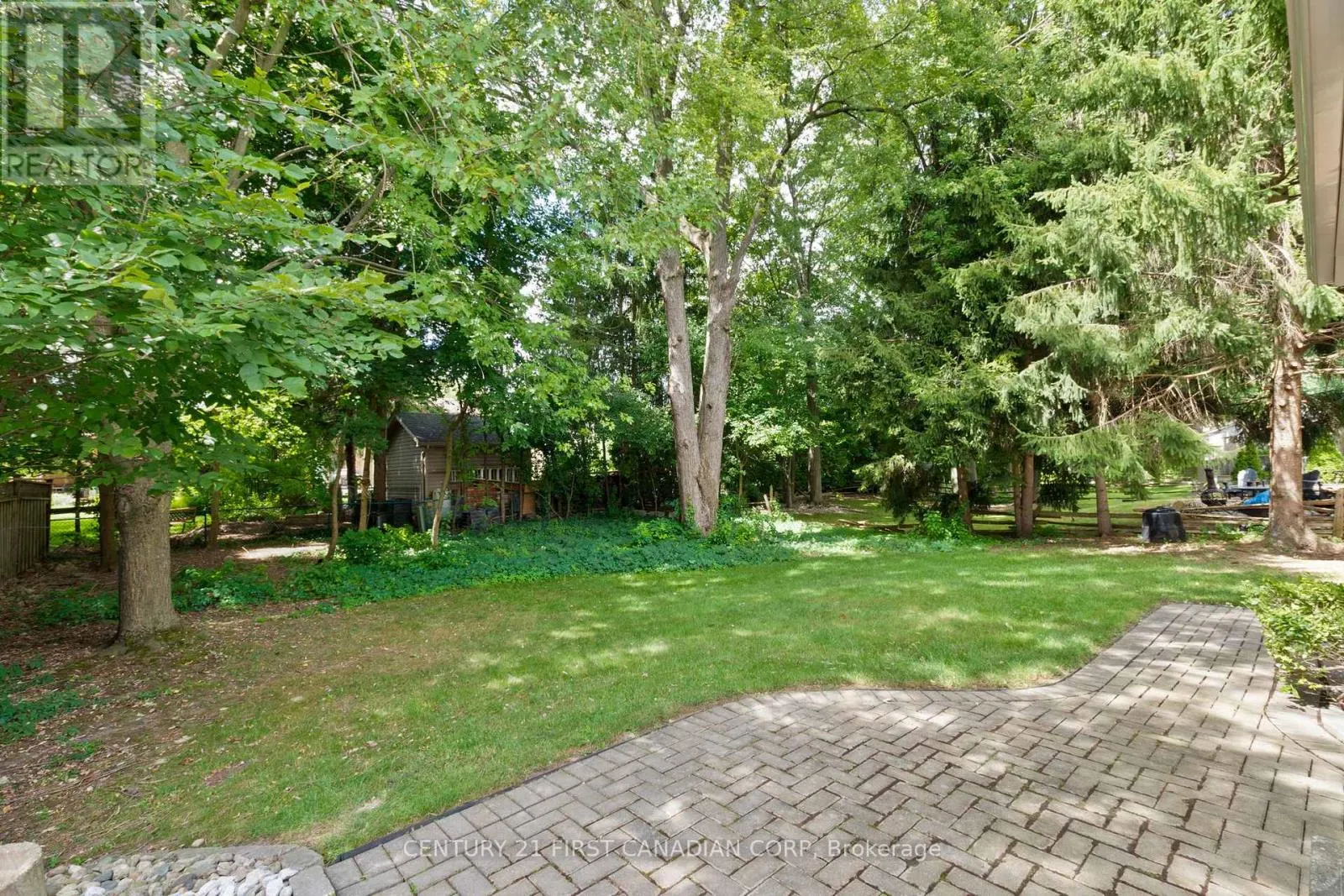 799 FARNHAM ROAD