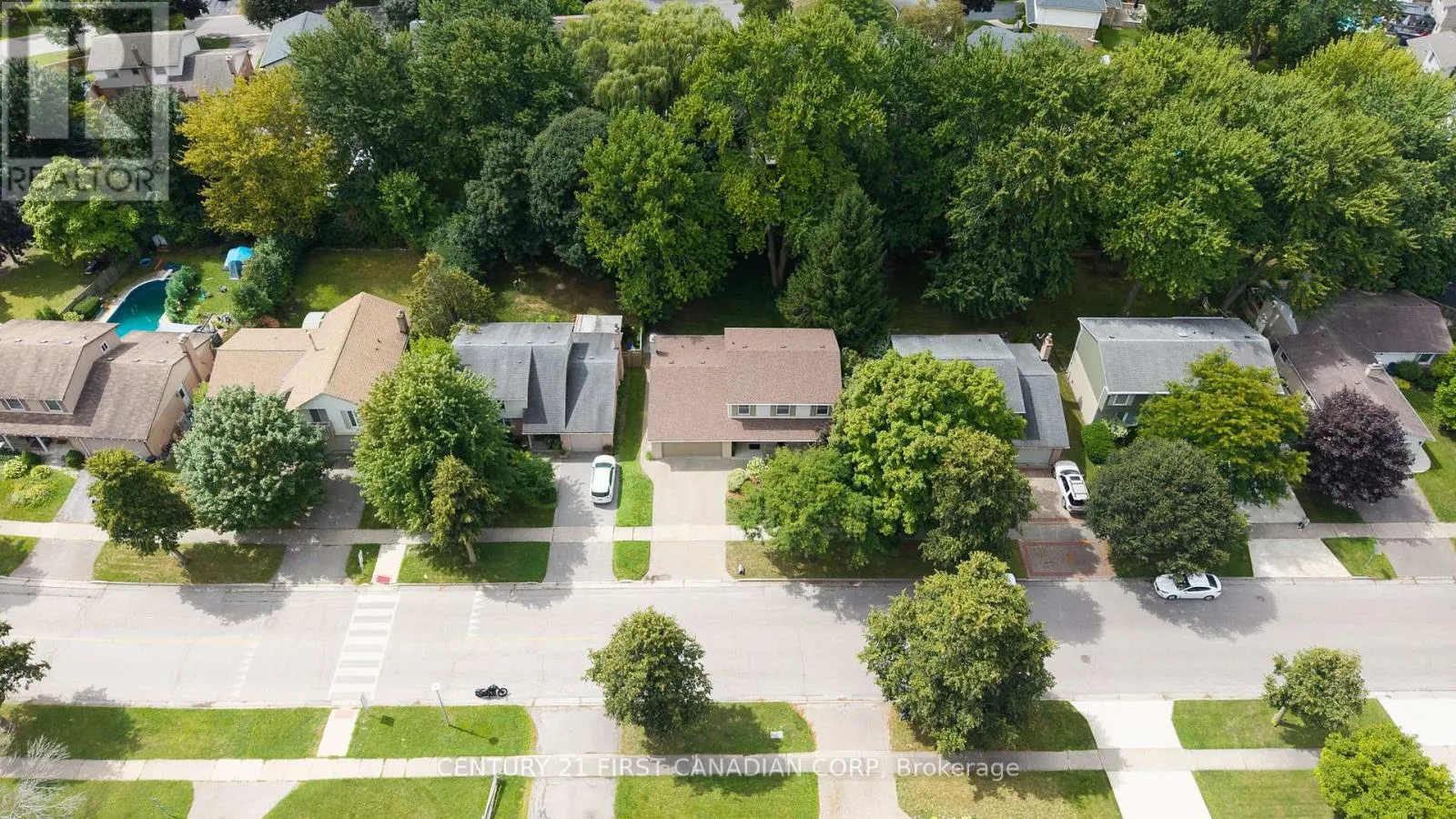 799 FARNHAM ROAD