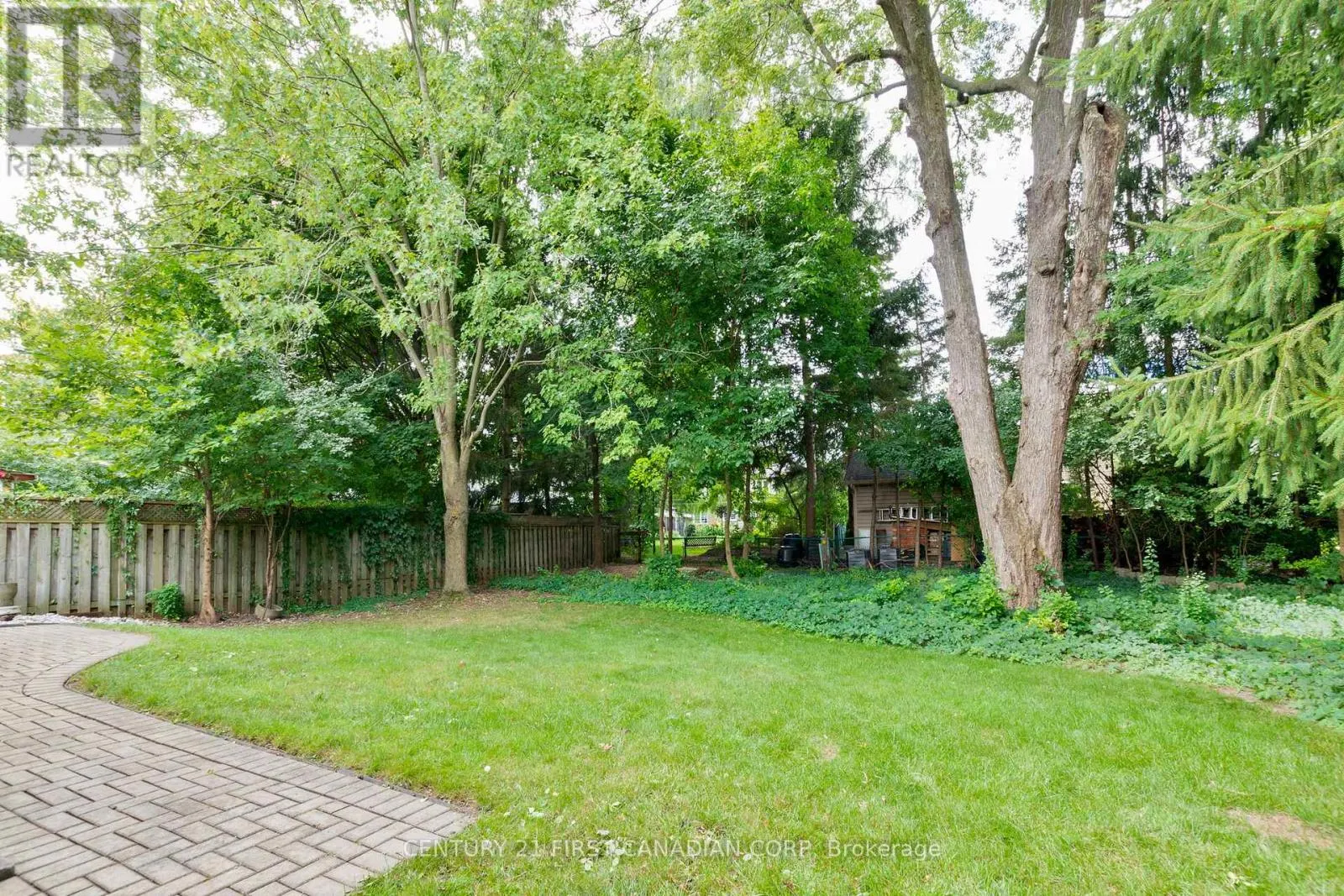 799 FARNHAM ROAD
