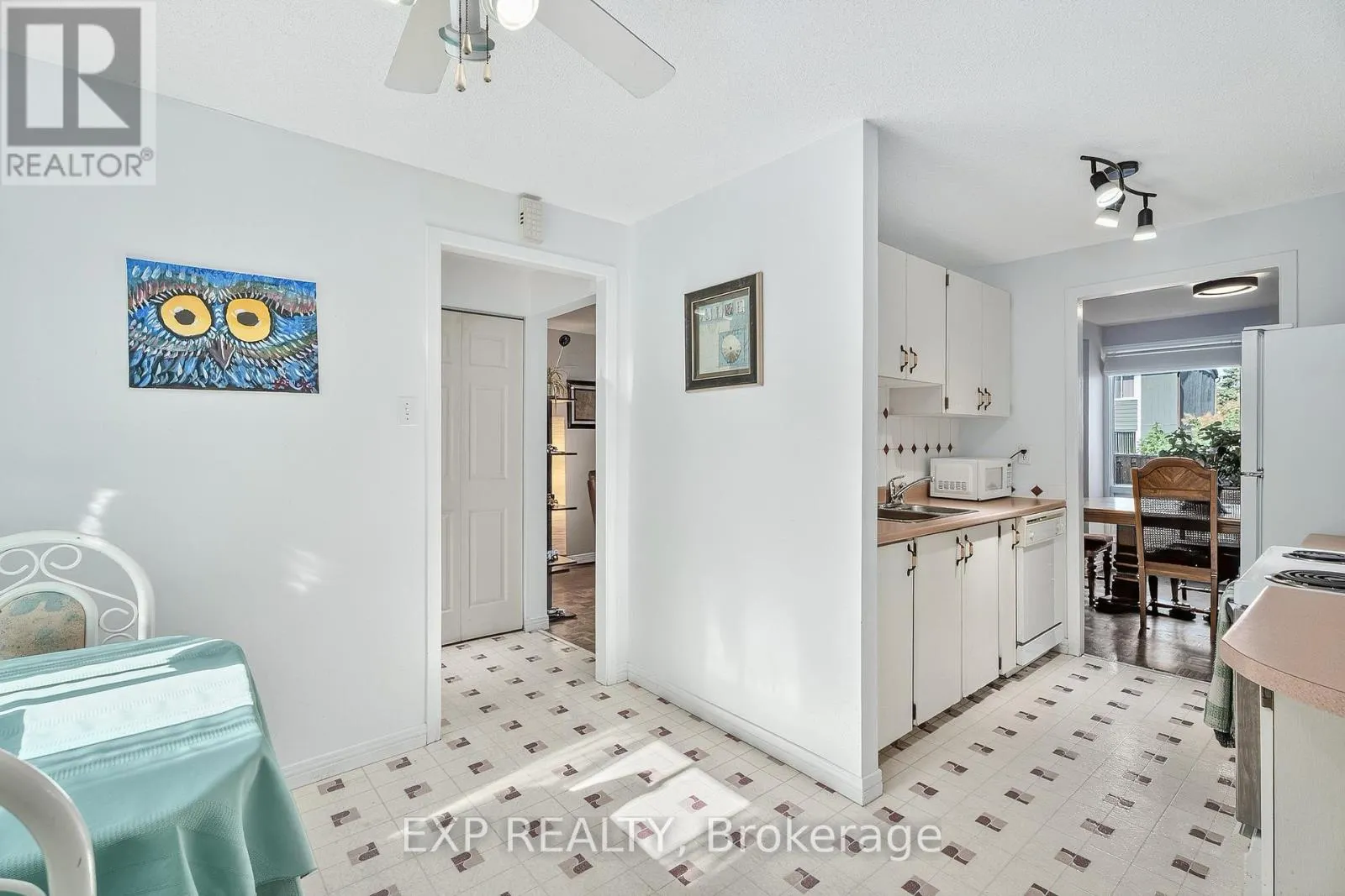 81 - 8 SHERWAY DRIVE