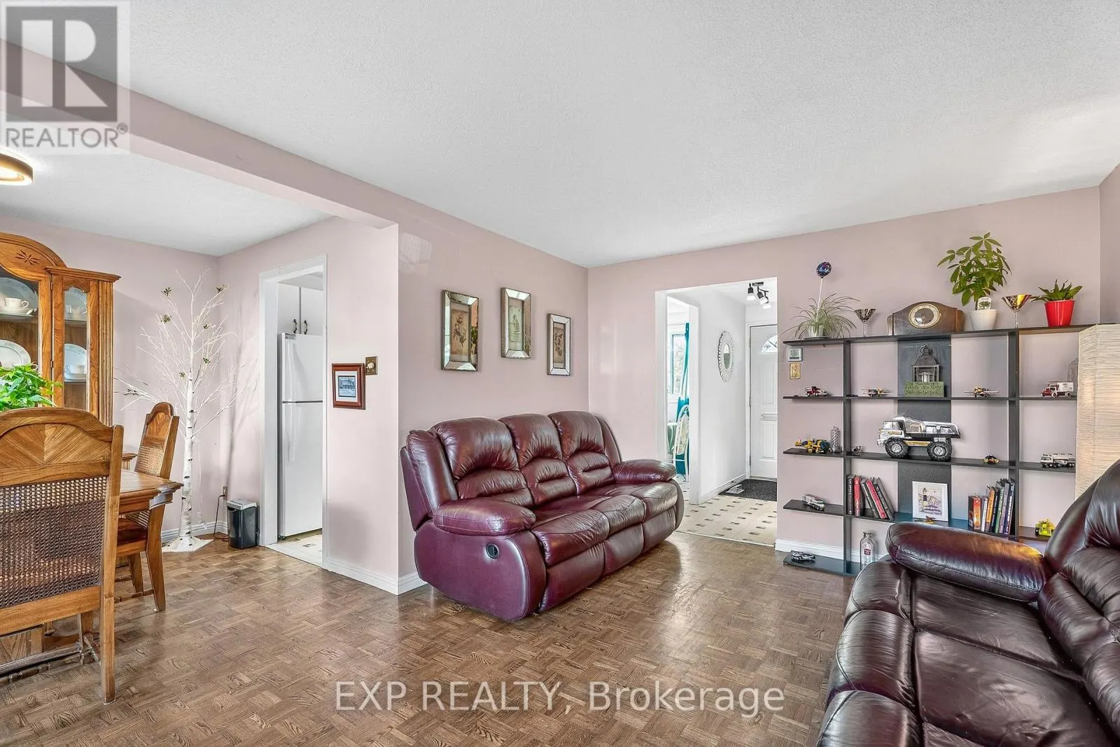 81 - 8 SHERWAY DRIVE