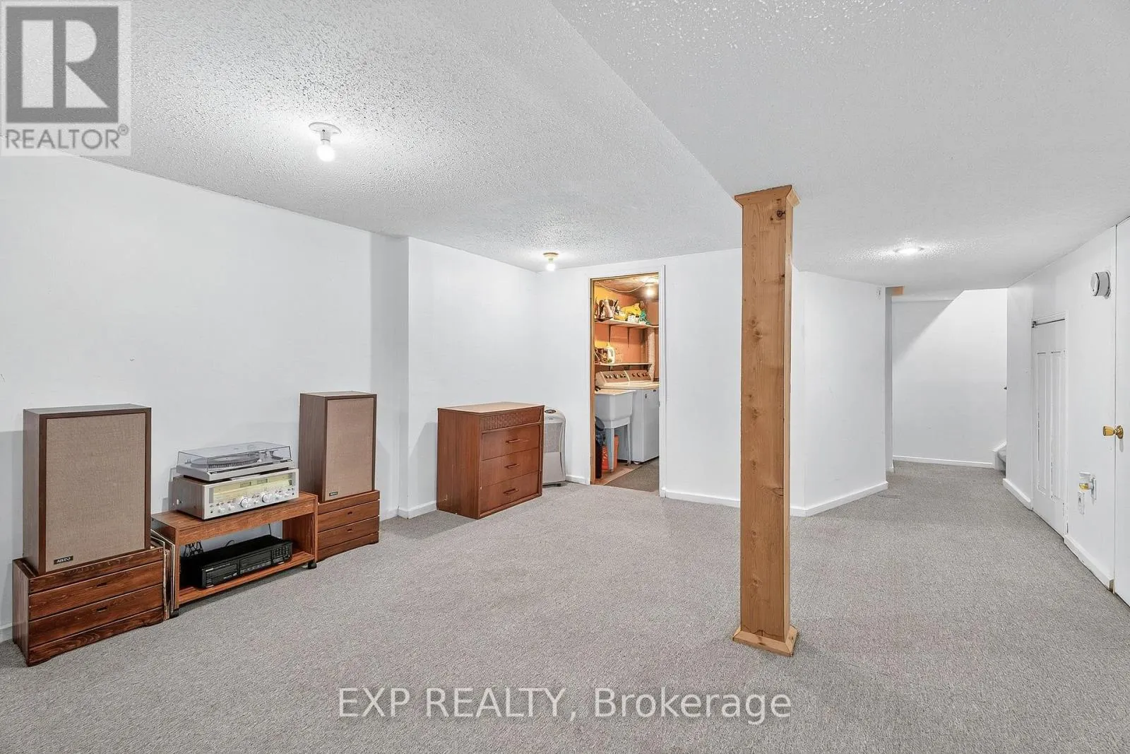 81 - 8 SHERWAY DRIVE