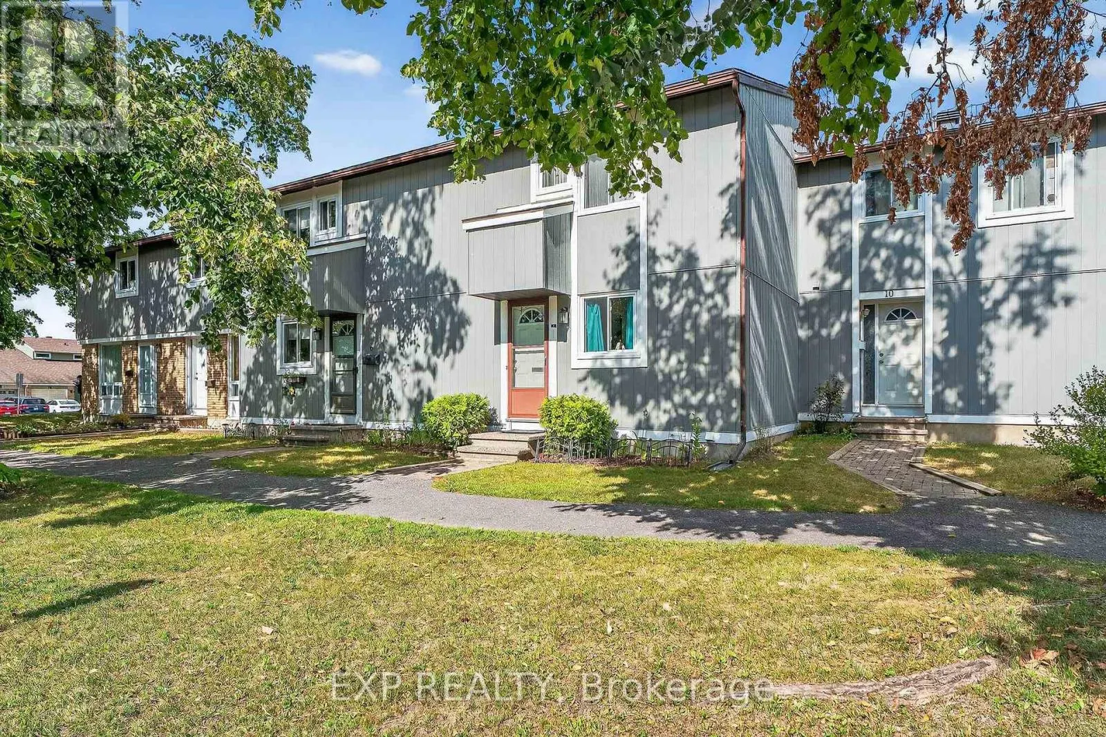 81 - 8 SHERWAY DRIVE