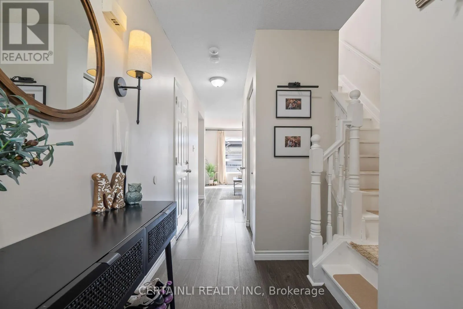 583 FIELDGATE CIRCLE