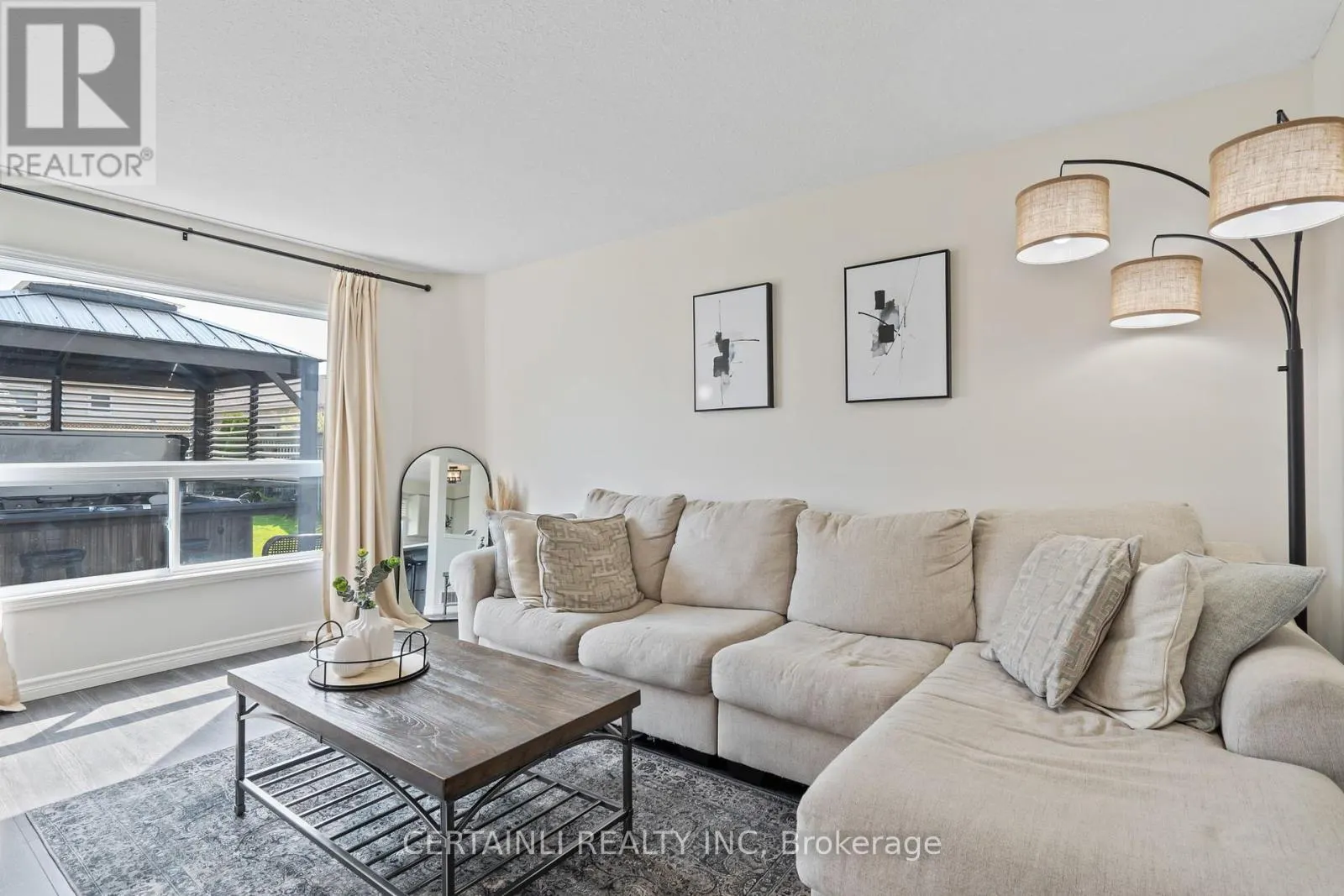 583 FIELDGATE CIRCLE