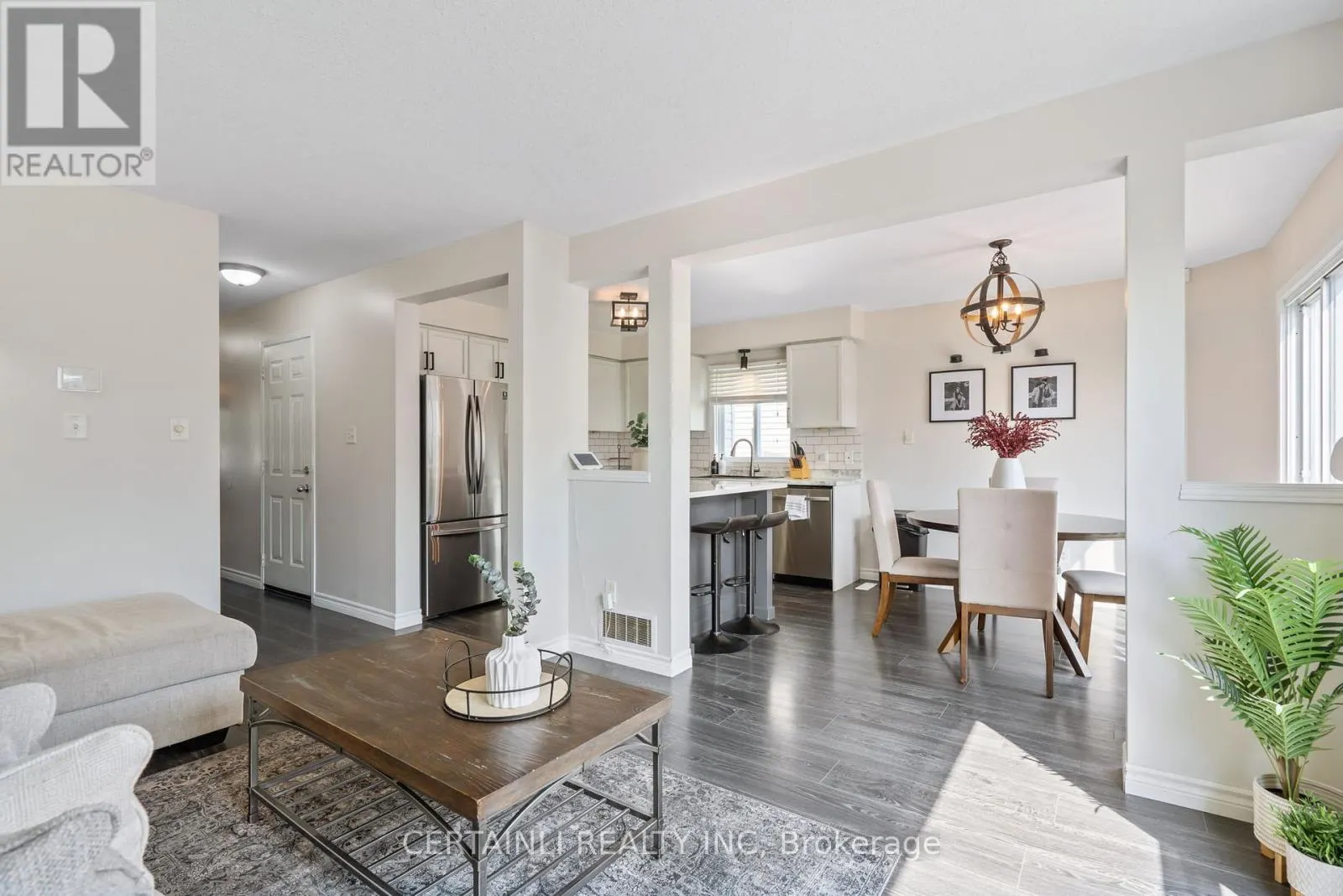 583 FIELDGATE CIRCLE