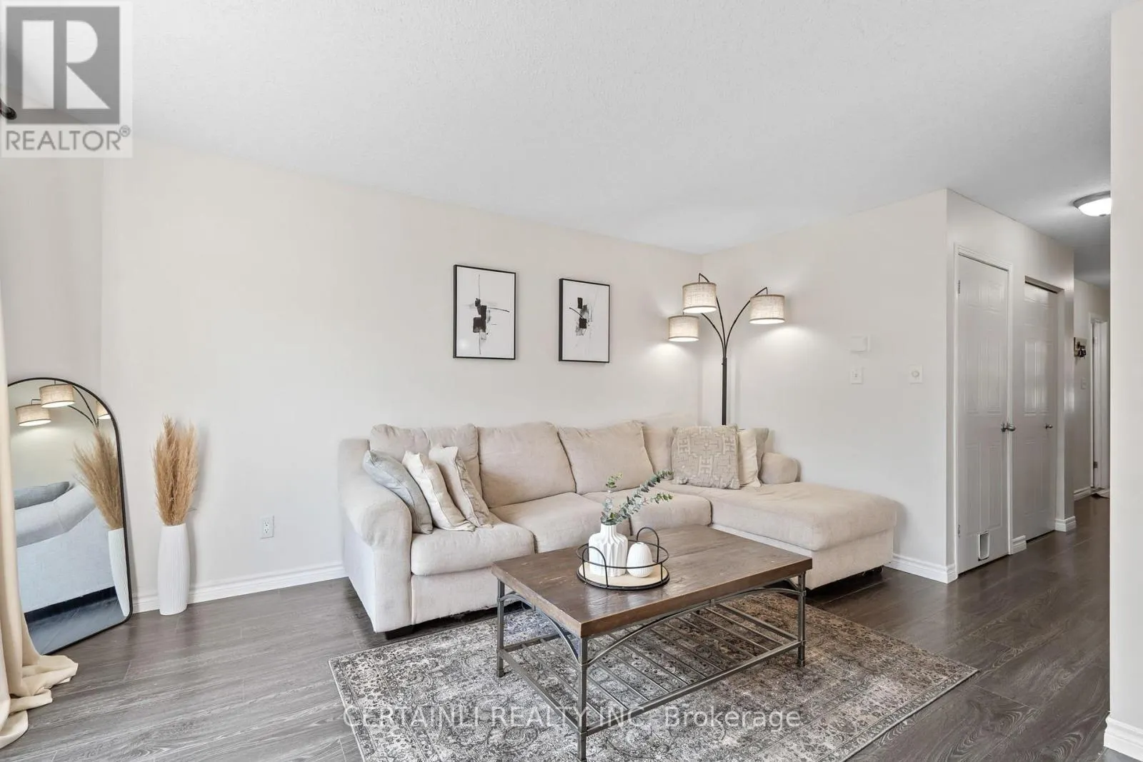 583 FIELDGATE CIRCLE
