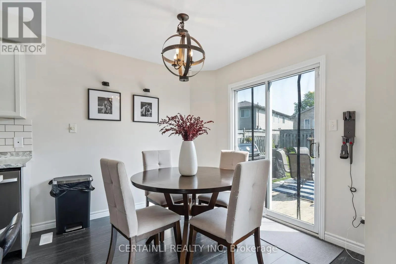 583 FIELDGATE CIRCLE