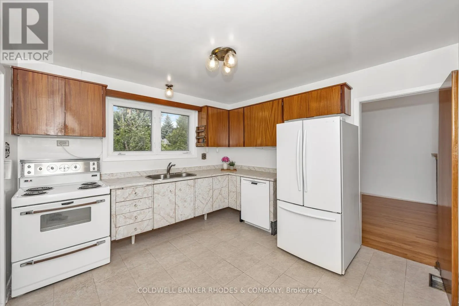 2687 BASSWOOD CRESCENT