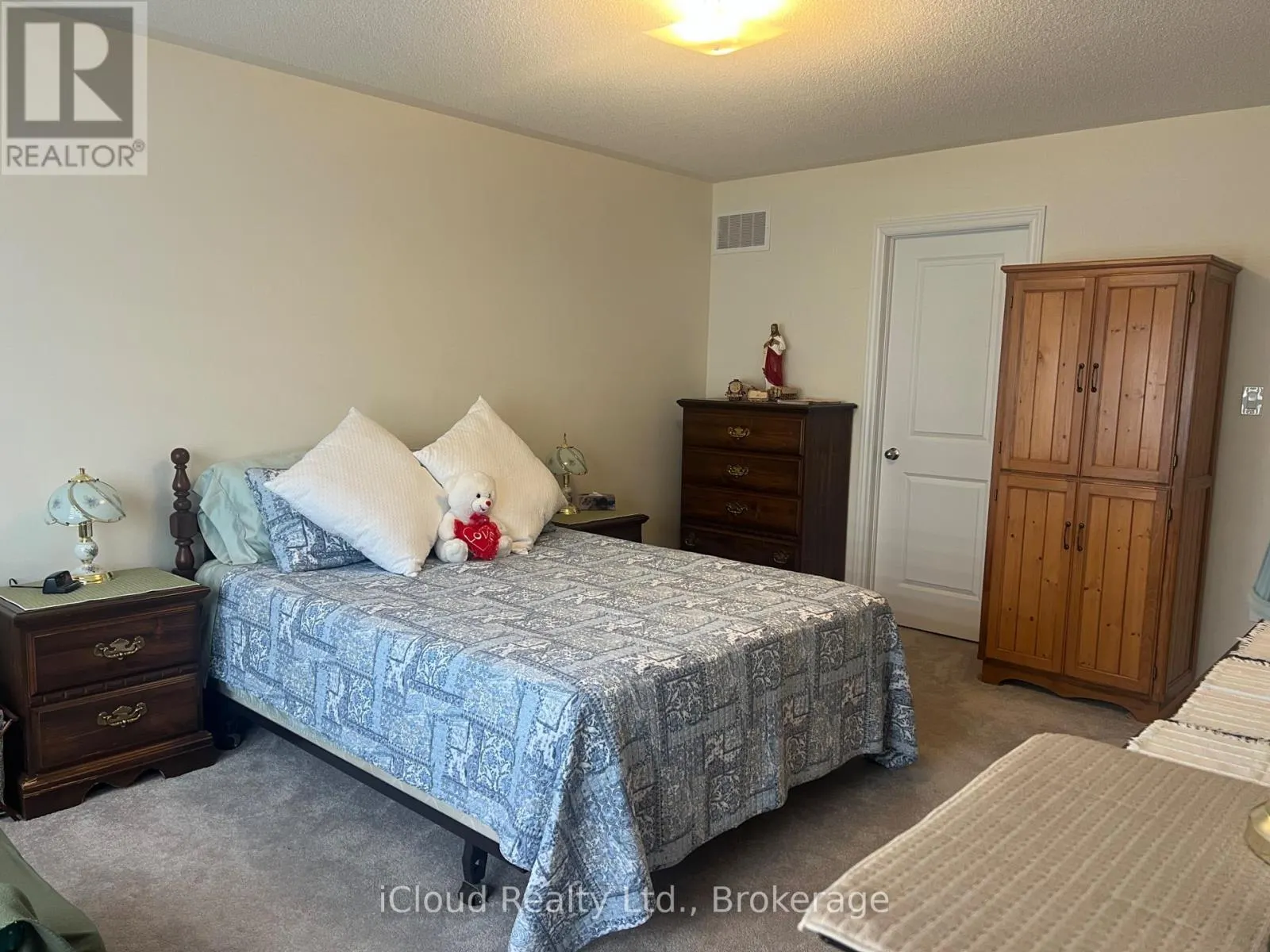 731 POTAWATOMI CRESCENT