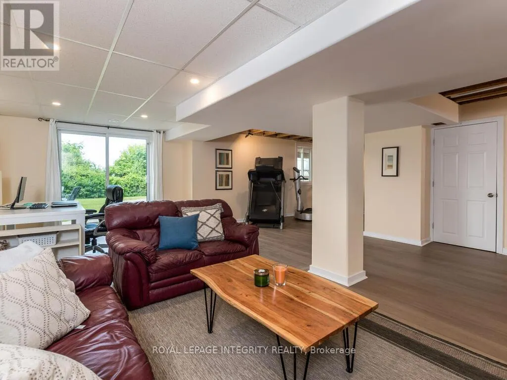 111 COMBA DRIVE