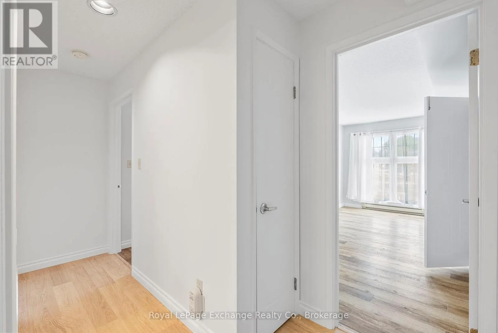 202 - 200 HARBOUR STREET, #202