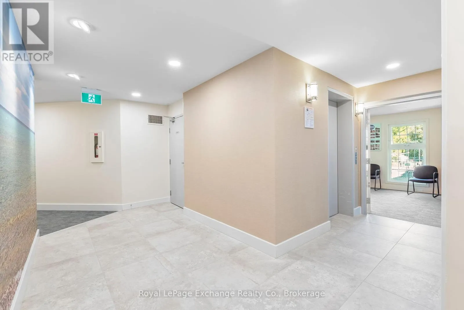 202 - 200 HARBOUR STREET, #202