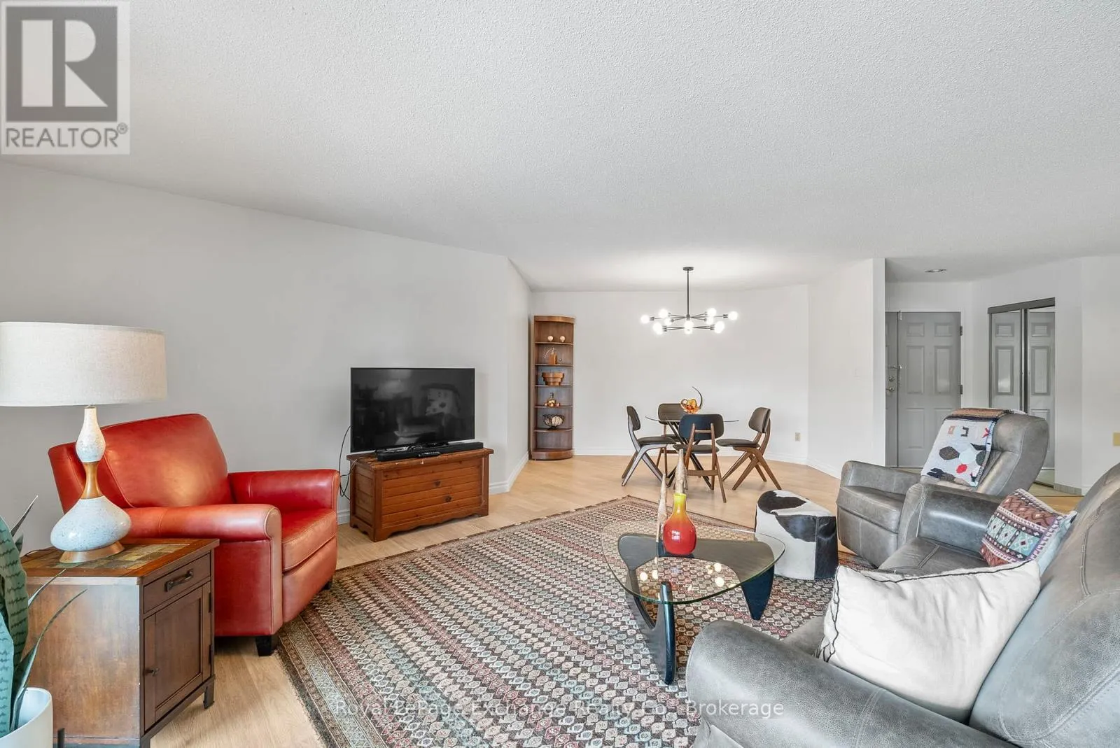 202 - 200 HARBOUR STREET, #202