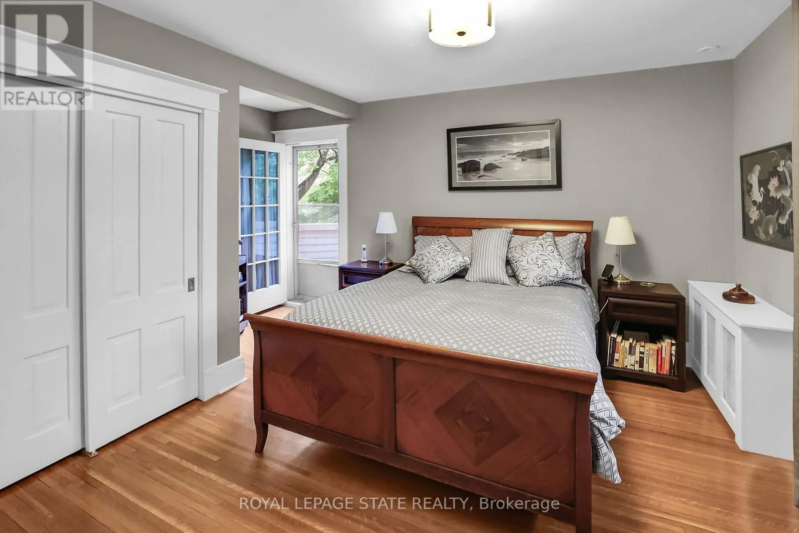 102 MAIN STREET E