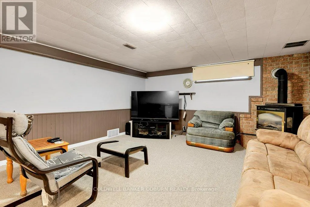 71 FIFTH STREET E